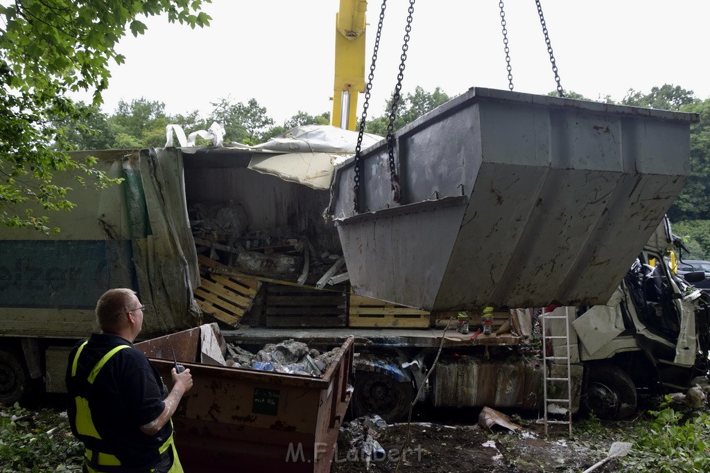 Schwerer VU A 3 Rich Oberhausen Hoehe AK Leverkusen P795.JPG - Miklos Laubert